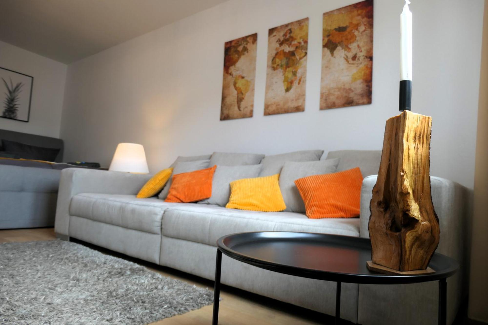 Schoelerberg Apartment Mit Tiefgaragenparkplatz Und Kingsize-Bett オスナブリュック エクステリア 写真