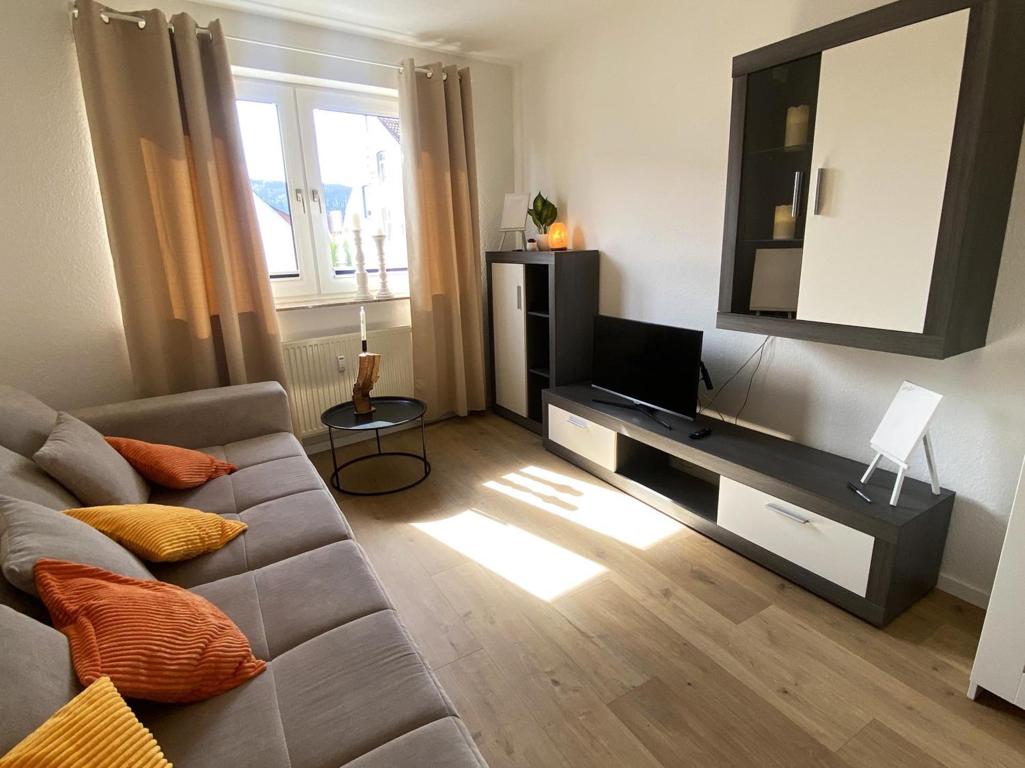 Schoelerberg Apartment Mit Tiefgaragenparkplatz Und Kingsize-Bett オスナブリュック エクステリア 写真